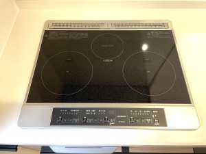 キッチン オール電化のためコンロはIHとなります