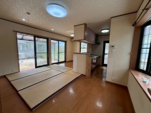 居間