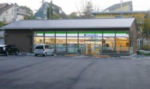 周辺 ファミリーマート大津比叡平店
