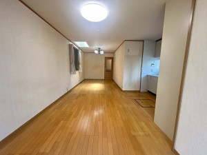 居間