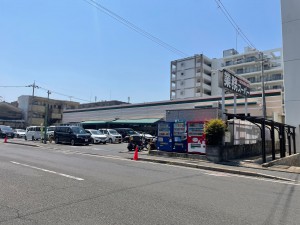 周辺 業務スーパー西院店