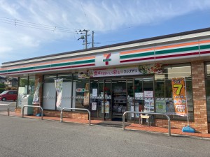周辺 セブンイレブン大津仰木の里店