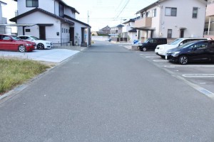 外観 前面道路