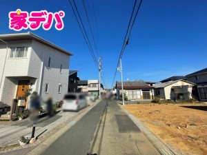 外観 前面道路:西側幅員約4.4m公道