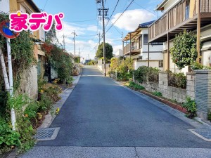 外観 前面道路:南側約5m幅