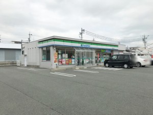 周辺 ファミリーマート豊橋南栄空池店(150m)