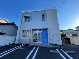 周辺 松井医院(590m)