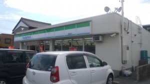 周辺 ファミリーマート豊橋旭店(420m)