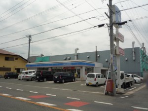 周辺 ローソン 豊川伊奈町店(350m)