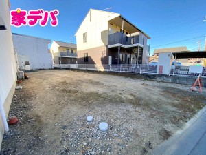 外観 JR「三河三谷」駅まで徒歩7分、三谷小学校まで徒歩2分で通勤通学に便利です。