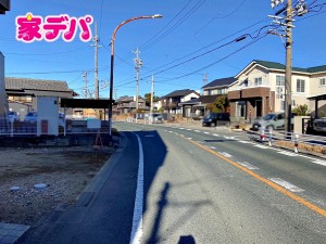 外観 前面道路:北東側約8.7m幅(国道23号線)