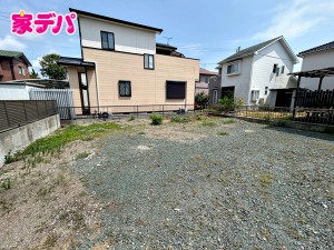 外観 知識豊富なスタッフが各種オプションや住宅ローンのご相談にご対応致します。