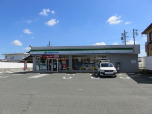 周辺 ファミリーマート豊橋仲ノ町店(100m)