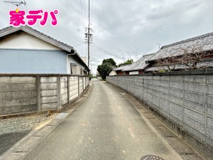 外観 静かな住宅街で、車の出入りもスムーズです。