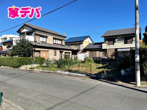 外観 スーパー・コンビニ・ドラッグストア・金融機関など、生活施設が徒歩圏内に揃った便利な環境!