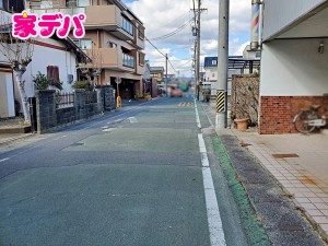 外観 前面道路も広く車通りも少ないので、運転が苦手な方でも自分のペースで駐車ができます