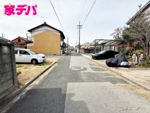 外観 前面道路:北側公道5.4m幅