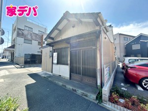外観 建築条件なしで自由なプラン設計が可能です