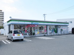 周辺 ファミリーマート豊橋向山才ノ神店(470m)