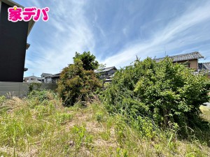外観 コンビニやスーパーが徒歩圏内にそろう暮らしやすい立地です
