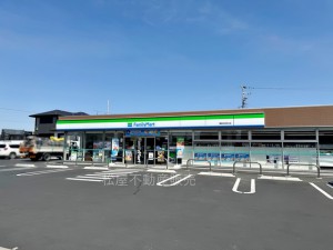 周辺 ファミリーマート豊橋牟呂町北店(320m)