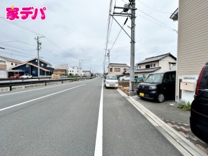 外観 前面道路:北西側公道