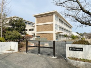 周辺 千両小学校(2270m)