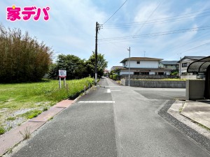 外観 前面道路が5mと広いので運転が苦手な方にも安心です