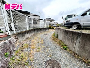 外観 前面道路