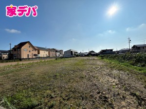 外観 【東側】渥美線「高師」駅・「南栄」駅ともに徒歩12分で、通勤・通学にも便利な立地です