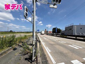 外観 前面道路:国道1号線