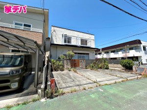 外観 建築条件なし土地では、ご家族にあった間取りやデザイン、予算に合わせたハウスメーカーを選択することができるためこだわりの家づくりができます。