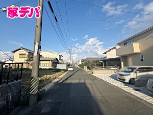 外観 前面道路も広く車通りも少ないので、運転が苦手な方でも自分のペースで駐車ができます!