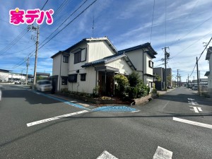 外観 南陽通りへ出やすく、周辺エリアへの車移動がしやすい立地です。豊橋駅方面にもアクセスしやすいため、車での通勤やお出かけや、駅を利用する際にも便利です