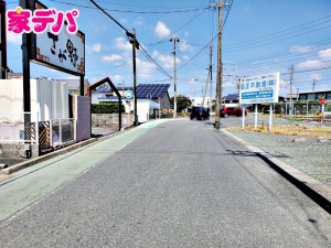 外観 前面道路:東側約6m幅