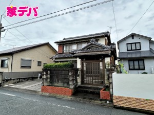 外観 現地や周辺環境もあわせてご確認いただけます。現地ご案内いたします。お気軽にお問い合わせください。実際の陽当たりや前面道路、周辺の環境などもぜひ現地でご確認ください。スタッフが丁寧にご案内いたします。
