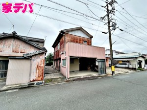 外観 敷地広々約82坪!建築条件はありません。お好きなハウスメーカーや工務店で建築可能です