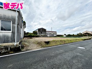 外観 現地や周辺環境もあわせてご確認いただけます。現地ご案内いたします。お気軽にお問い合わせください。実際の陽当たりや前面道路、周辺の環境などもぜひ現地でご確認ください。スタッフが丁寧にご案内いたします。