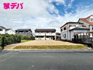 外観 現地や周辺環境もあわせてご確認いただけます。現地ご案内いたします。お気軽にお問い合わせください。実際の陽当たりや前面道路、周辺の環境などもぜひ現地でご確認ください。スタッフが丁寧にご案内いたします。