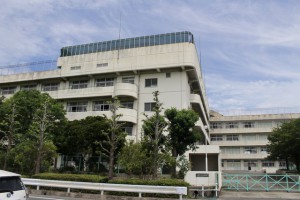 周辺 本郷中学校(1990m)