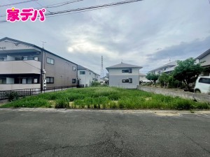 外観 【1号棟】建築予定地です! ・整形地 ・長期優良住宅 ・4SLDK ・LDK16帖 ・広々とした洗面脱衣室 ・リビング階段 ・2階全居室WIC完備 ・並列駐車場2台可