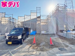 外観 上棟しました。ご見学希望のお客様につきましては同型同仕様の物件にご案内いたします