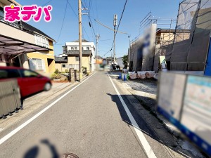 外観 前面道路は見通しが良く、車の移動もスムーズに行えます。