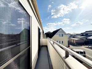 その他画像 陽当たり良好で、晴れた日には洗濯物がカラッと乾きますね