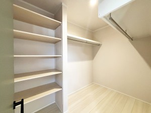 その他画像 ハンガーにかけた洋服、帽子やバッグ他収納した物を見渡すことができ整理整頓がしやすい!