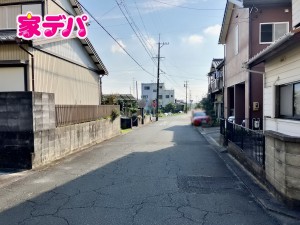 外観 静かな住宅街で、車の出入りもスムーズです。