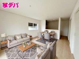 居間 【リビング15帖】 ※掲載の家具・小物はCGによるイメージです。実際の販売価格には含まれておりません。