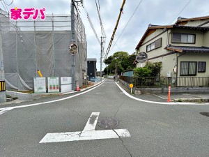 外観 前面道路:南西側