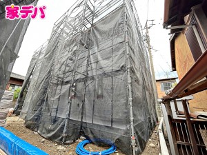 外観 上棟しました。ご見学希望のお客様につきましては同型同仕様の物件にご案内いたします