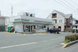周辺 ローソンストア100 豊橋多米西町店(720m)